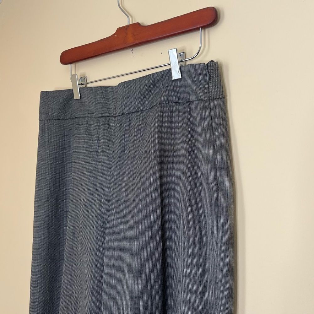 Armani Collezioni Lightweight Herringbone Dress Pants - Picture 4 of 4